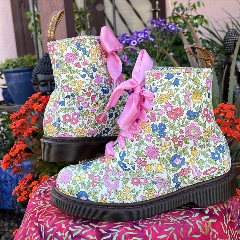 Dr. Martens Liberty Floral Colorful Leather Boots - Picture 8 of 17